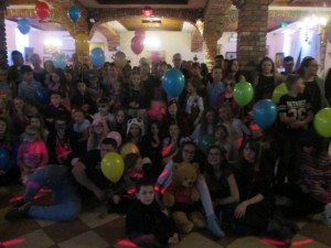 Zabawa integracyjna zdjęcie grupowe