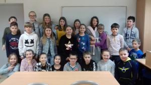 andrzejki zdjęcie grupowe 3 b