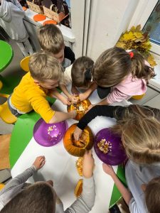 0e9e385c-030d-4544-a3c0-039bf12c4d0c